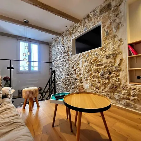 La Cathedrale Azureenne - Dans Le Vieil * Antibes