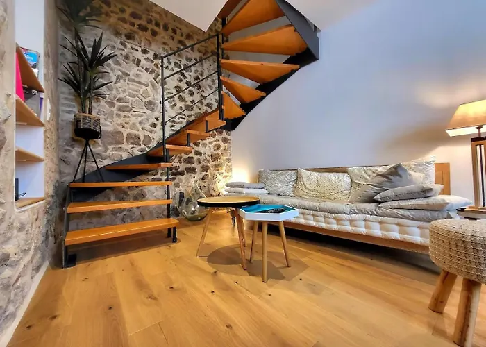 Holiday home La Cathedrale Azureenne - Dans Le Vieil Antibes