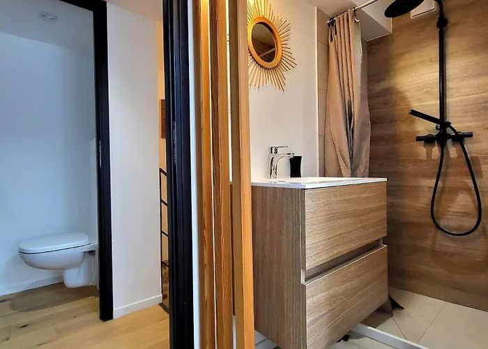 La Cathedrale Azureenne - Dans Le Vieil Holiday home Antibes